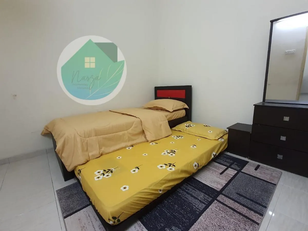 Holiday home Swimming Pool With 5 Bedroom House Full Ac Near Stadium Hang Jebat Malacca